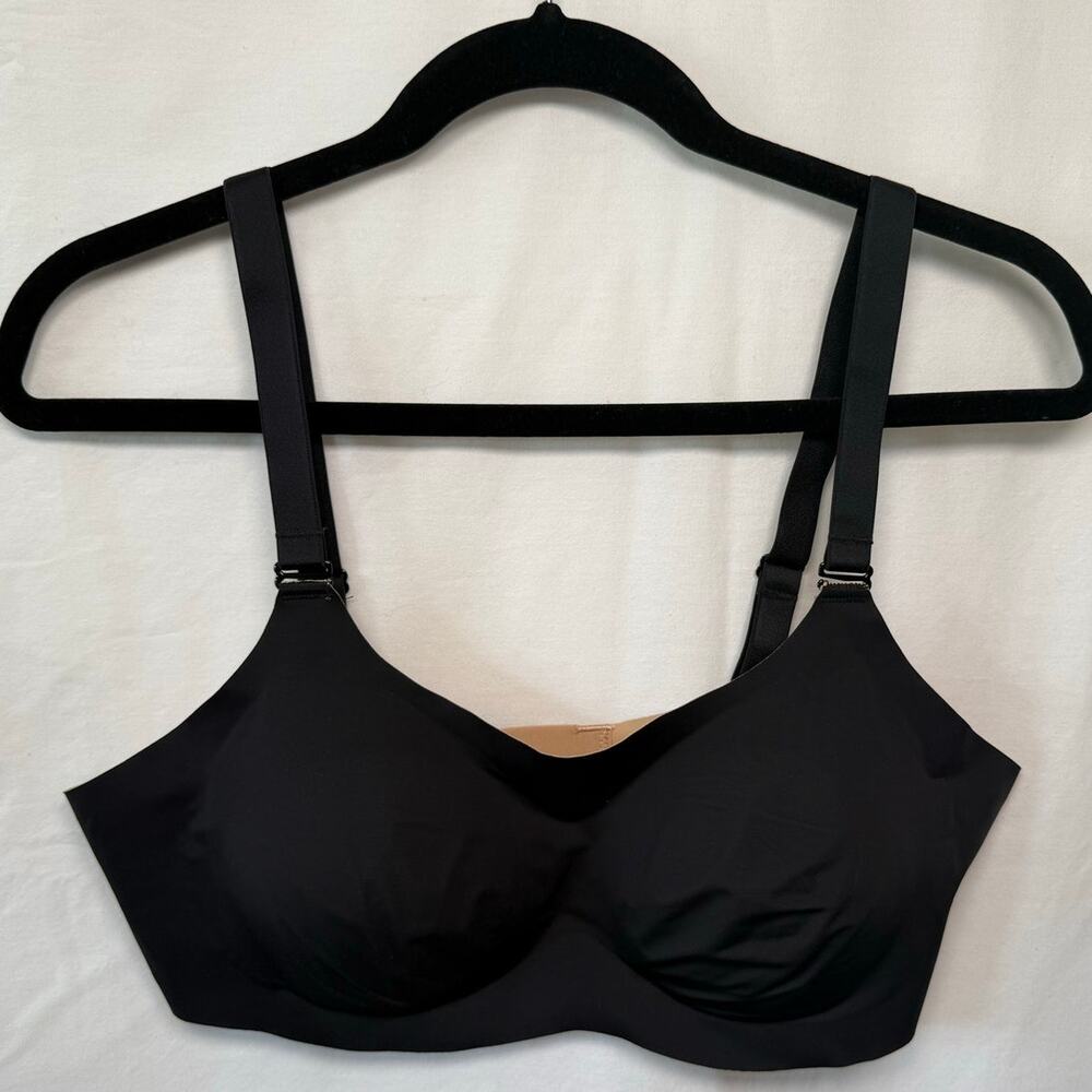 Knix Evolution Adjustable Wireless Bra, Black, Size 5